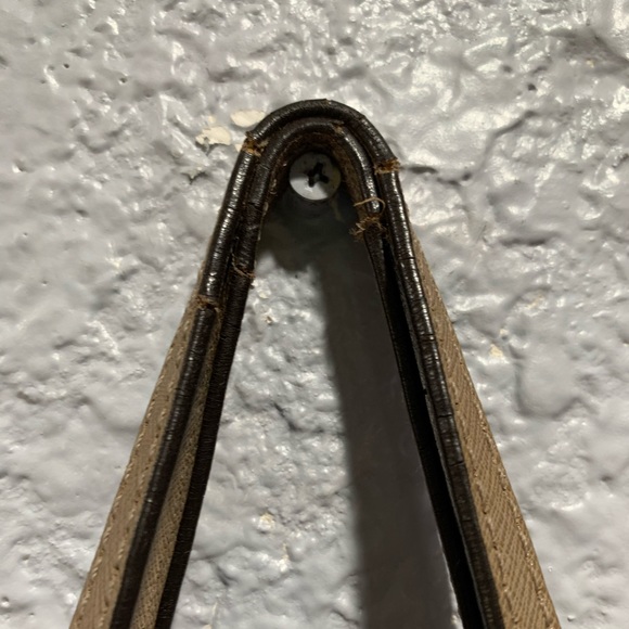 Michael Kors large purse 👜 - Picture 5 of 8